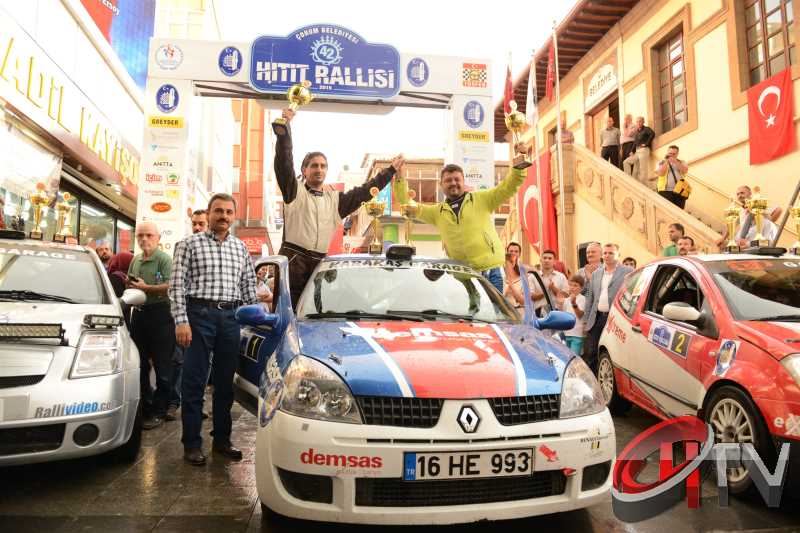 HİTİT RALLİSİNDE ÖDÜL TÖRENİ
<iframe width="420" height="315" src="https://www.youtube.com/embed/XmSG3T7-XzQ" frameborder="0" allowfullscreen></iframe>