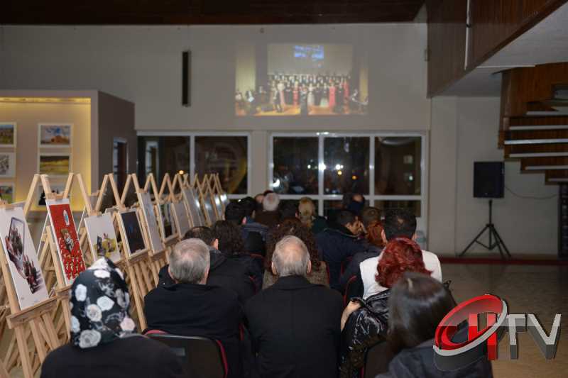Çorum  Belediyesi Kültür ve Sosyal İşleri Türk Sanat Müziği Konseri, izleyenleri adeta büyüledi.Çorum Devlet Tiyatro Salonunda gerçekleşen Konser tek kelimeyle muhteşemdi.Devlet tiyatro Salonu Tıklım tıklım doldu ve Salon dışına Belediye tarafından sinevizyon kuruldu.