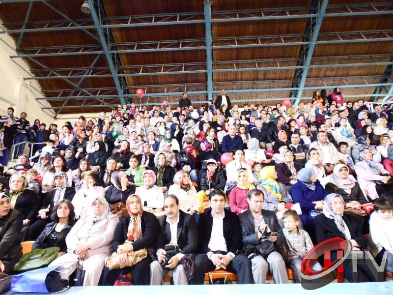 ÇORUM'DA 23 NİSAN KUTLAMALARI 
