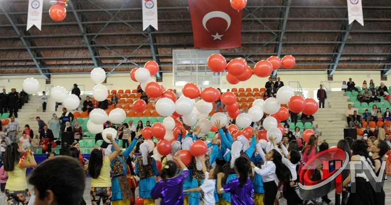 ÇORUM'DA 23 NİSAN KUTLAMALARI 