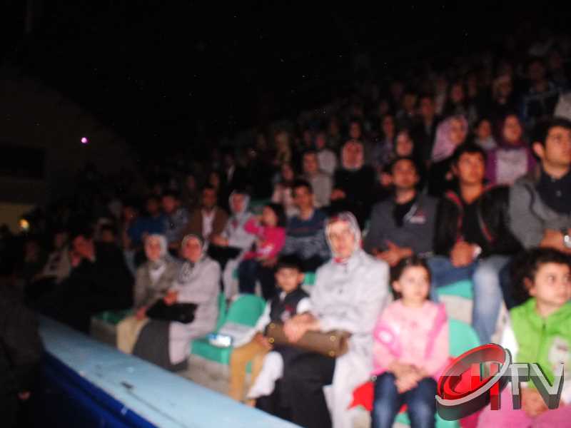 ÇORUM-ORHAN HAKALMAZ KONSERİ BAŞLADI