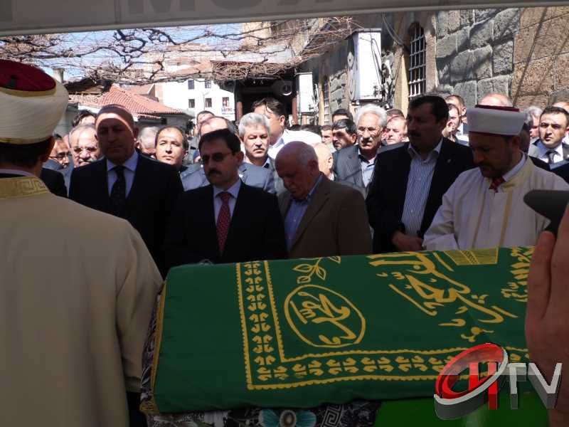 AGAH KAFKASIN BABASI VEFAT ETTİ