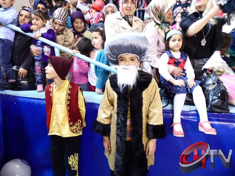ÇORUM'DA 23 NİSAN KUTLAMALARI 