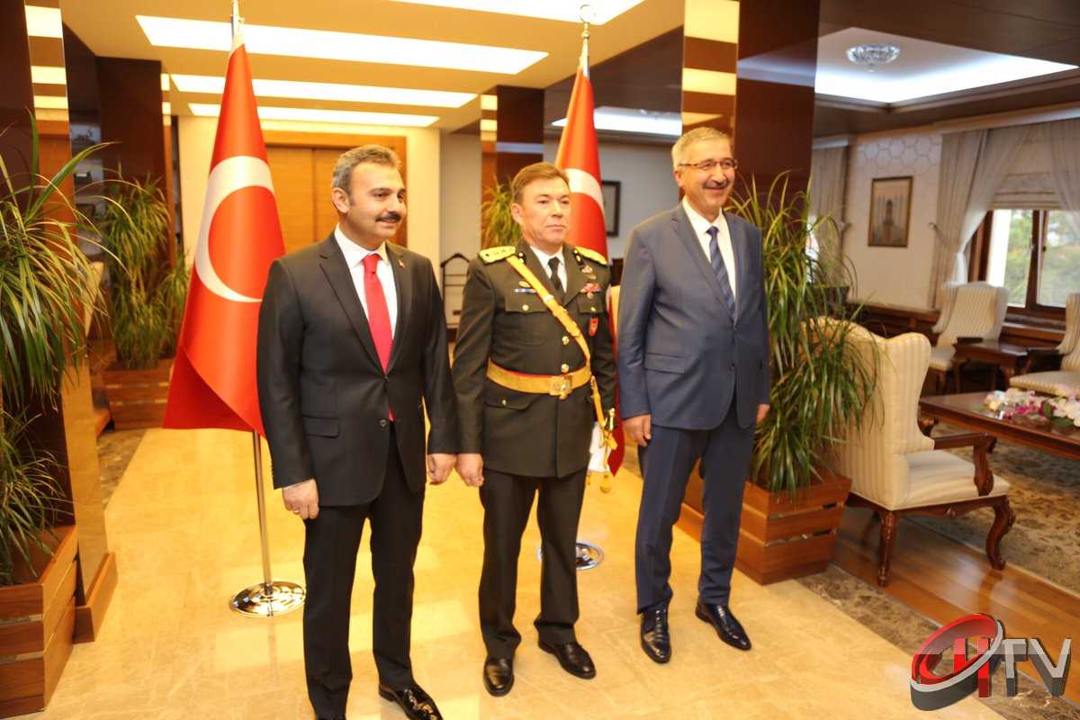 29 EKİM'DE ÇORUMDA COŞKULU KUTLAMA