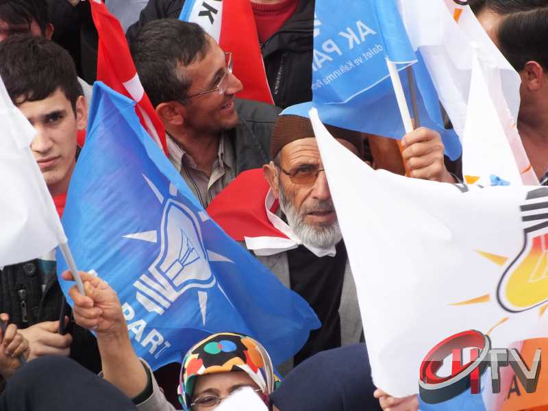 Ak Parti Sevgi Yürüyüşü