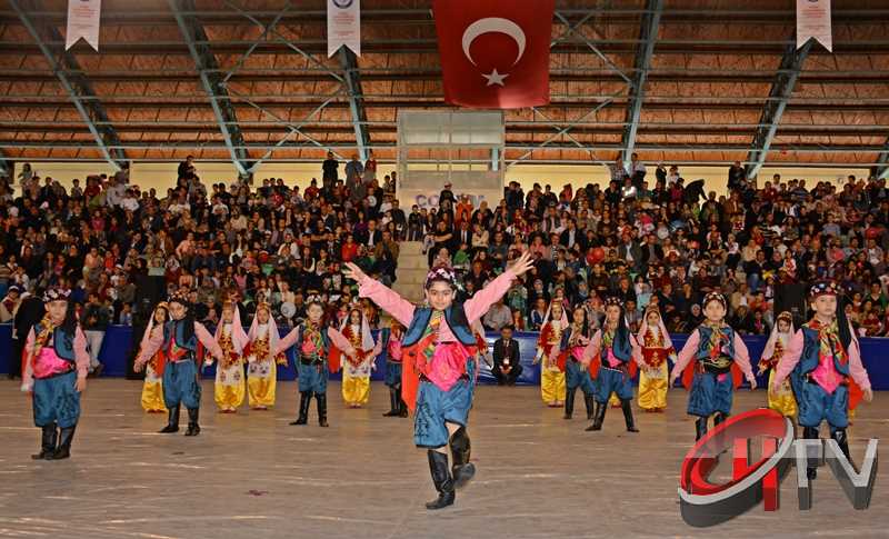ÇORUM'DA 23 NİSAN KUTLAMALARI 