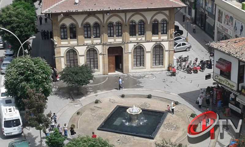 çorum Kız meslek Lisesi Hitit Defilesi
