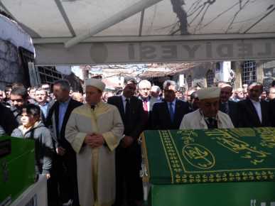 AGAH KAFKASIN BABASI VEFAT ETTİ