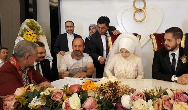 Ahmet Yabacıoğlu'nun  Mutlu Günü