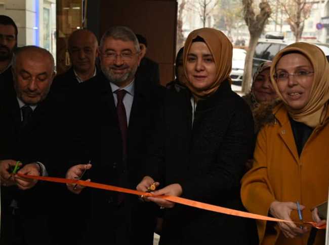 AK Kadınlardan Ekonomiye Destek