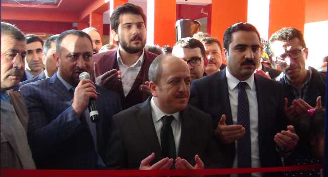 AK KENT MAHALLESİ KARADAĞ'DAN KARAKOL İSTEDİ 