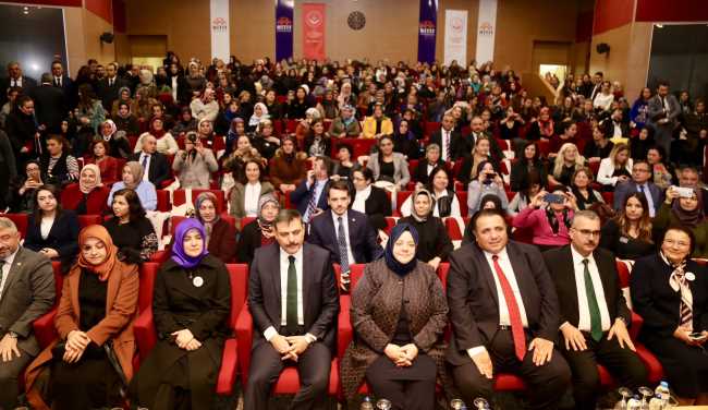 Çalışma Bakanı Selçuk Çorum’da.