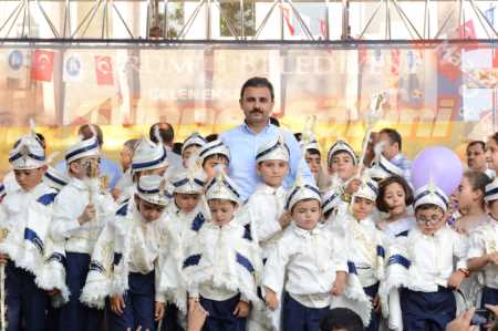 ÇORUM BELEDİYESİNİN 18.GELENEKSEL SÜNNET ŞÖLENİ YAPILDI
