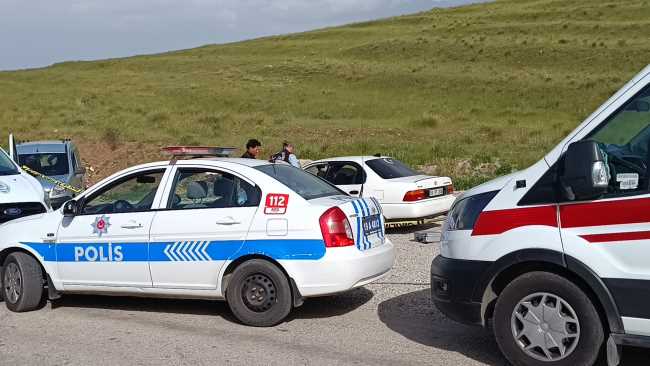 Çorum'da Otomobil içerisinde  27 Yaşındaki Genç Vurulmuş Halde Bulundu