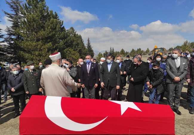 Çorum'un Kore Gazisi Rıza Kabasakal son yolculuğuna uğurlandı 