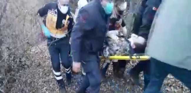 Kayalıklardan düşen Avcı için Doğa Koruma ve Milli Parklar Şube Müdürlüğü ekipleri seferber oldular