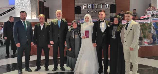  Merve & Ali Samet Taş çifti hayatlarını birleştirdi