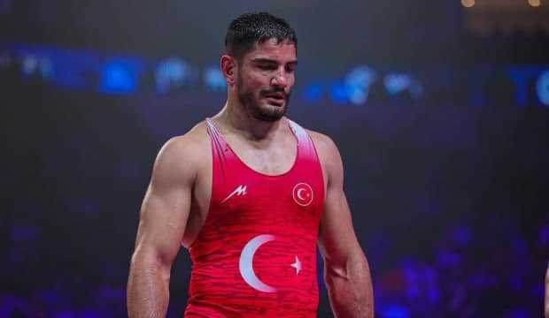 Taha Akgül 8'inci kez Avrupa Şampiyonu oldu