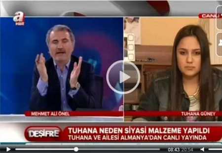 Türkçe Olimpiyatları birincisi gözyaşlarına boğuldu