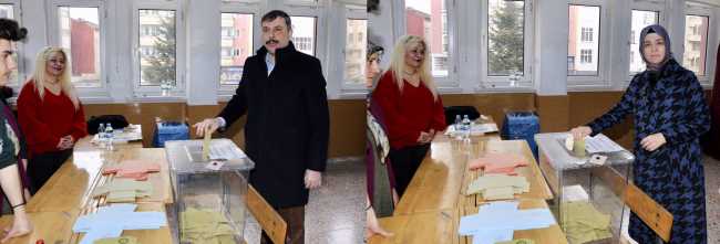 Vali Mustafa Çiftçi ve eşi Azime Çiftçi birlikte oylarını kullandılar