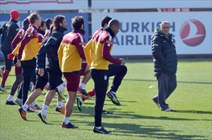Kasımpaşa'da Galatasaray maçı hazırlıkları başladı