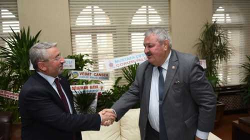 Adnan Türkoğlu'ndan Tebrik ziyareti