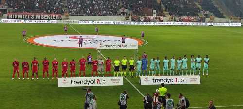 Ahlatcı Çorum FK-Gençlerbirliği Karşısında Taraftarını Üzdü