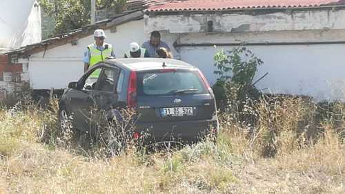 Bayan Şoför Yoldan Çıktı!