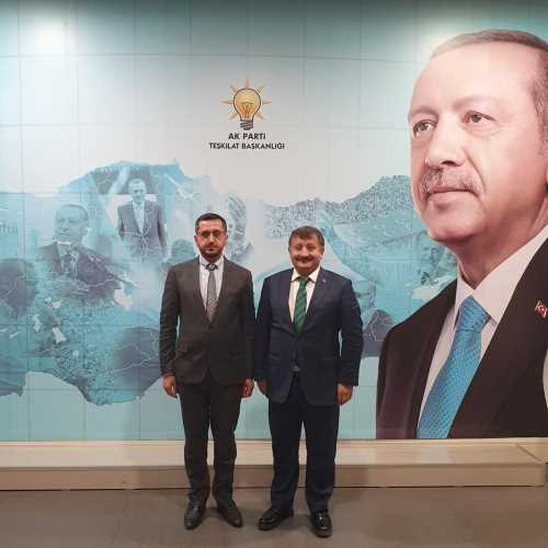 Bayat AK Parti yeni  İlçe Başkanı İbrahim Kaymaz oldu!