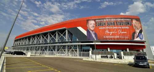 Biz işimize bakıyoruz - Herkes de işine baksın!