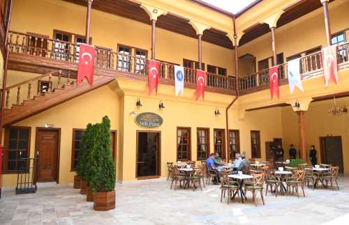 Çorum'da Velipaşa Kahvecisi açıldı!