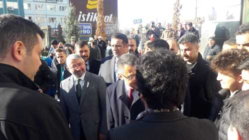 Cumhurbaşkanı Yardımcısı Fuat Oktay, Çorum'da  esnaf ziyaretinde bulundu 