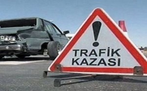 ÇorumKargı ilçesinde iki otomobilin çarpışması sonucu 7 kişi yaralandı