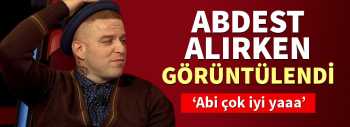  Gökhan Özoğuz camide görüntülendi