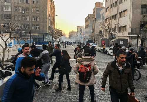 İran'da kirli oyun ve İran Gezisi başladı