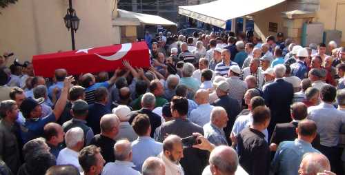 Polis müdürü Cihan Alagöz Memleketi Çorum'da defnedildi