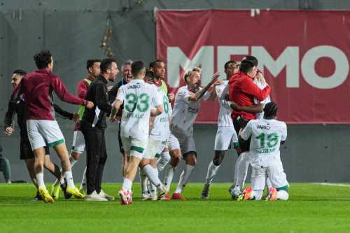 Trendyol 1. Lig'de play-off yarı final Maçı Boluspor-Bandırma Arasında Oynanacak! 
