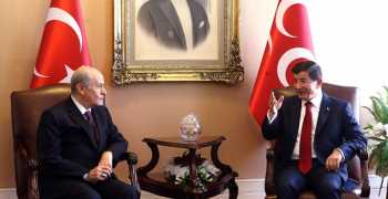 Tüm gözler Davutoğlu-Bahçeli görüşmesinde