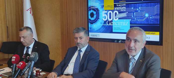 “İş Garantili Yazılım Kursu” için 4 bin 530 kişinin başvurdu