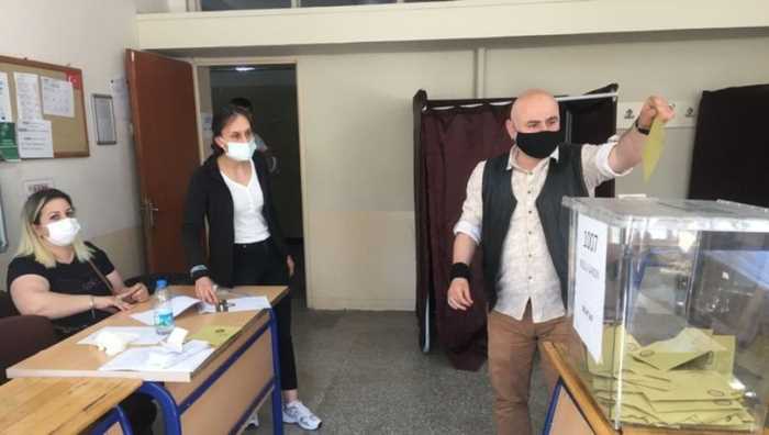 Afyonkarahisar'ın Güney beldesi Ak Parti  dedi