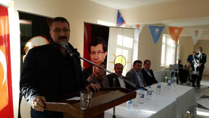 AK Parti Çorum Bayat ve Uğurludağ İlçe Başkanlığı tarafından düzenlenen Danışma Meclisi Toplantıları gerçekleştirildi.