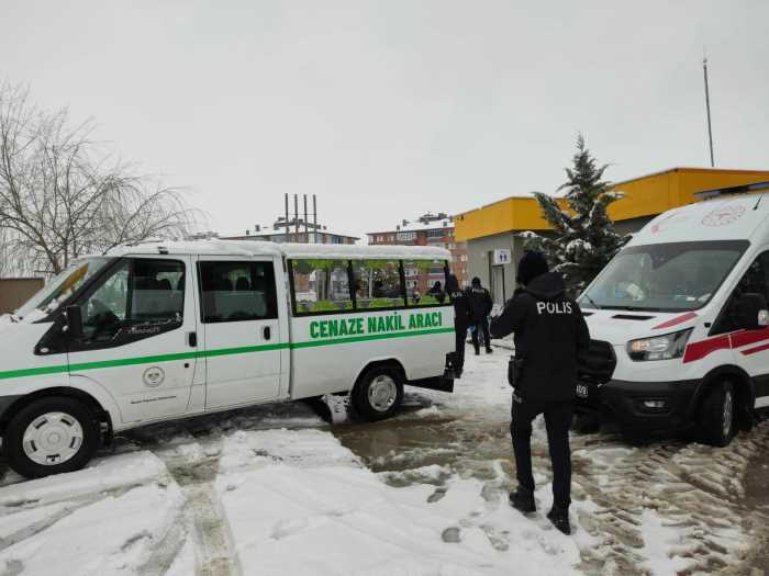 Alaca'da Taksi Şoförü Ölü Bulundu