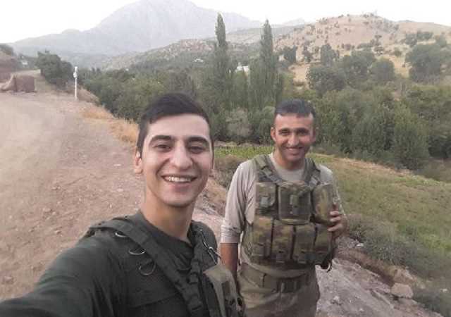 Asker Oğlunu Görmek için Başbakandan Bilet istemişti