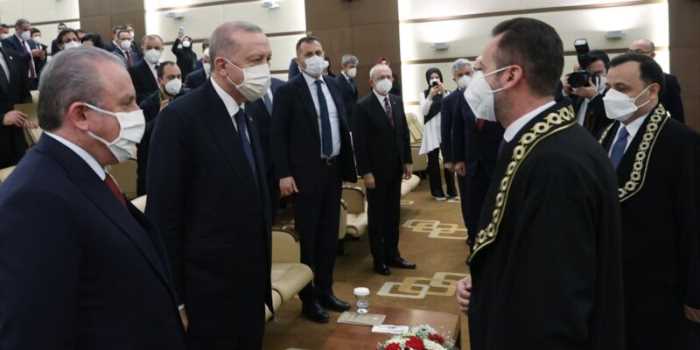 AYM'nin Yeni Üyesi Hemşehrimiz Kenan Yaşar Yemin Etti
