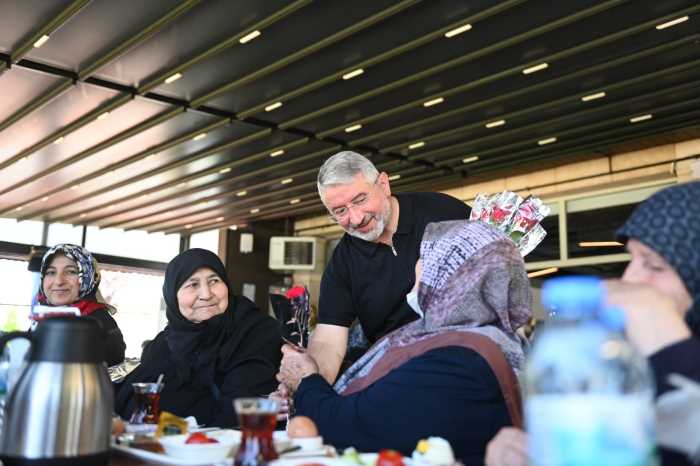 Başkan Aşgın "Milletbahçesini Gönül bahçesine" çevirdi