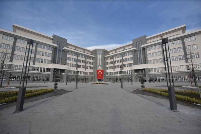 Bayramlaşma Yeni Belediye binası önünde yapılacak!