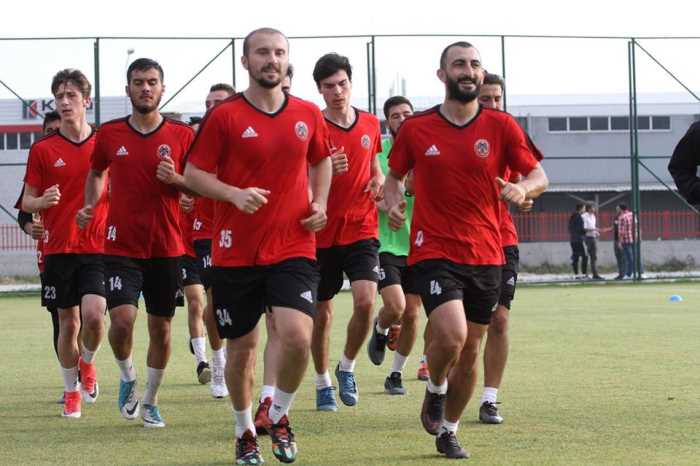 Belediye Spor Kızılcahamam kampıyla lige hazır