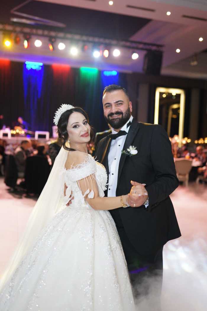 Beyza Nur Baykal ile Batuhan Bora Keskin Dünya Evine Girdi