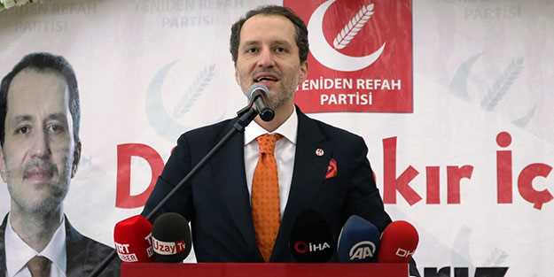 Böyle bir tavır yakışıyor mu? Ahmet Davutoğlu'na! 