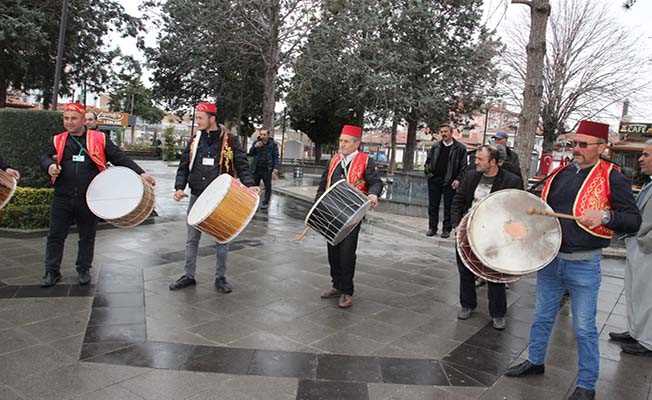 Bu Ramazan'da Davulcular Bahşiş Toplamayacak!